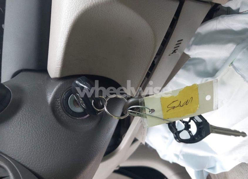 Photo 11 of 2008 Toyota Camry LE V6 (VIN 4T1BK46K28U068755)