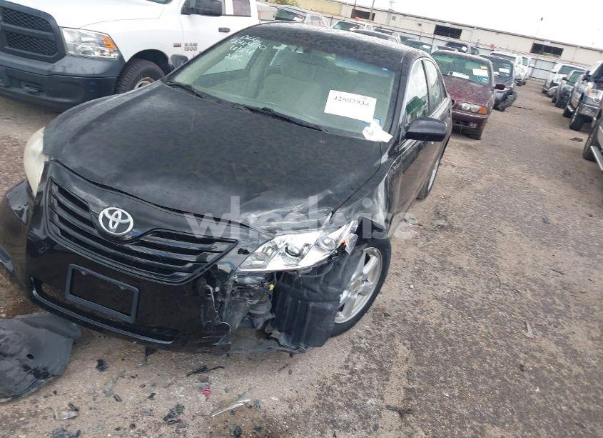 Photo 2 of 2008 Toyota Camry LE V6 (VIN 4T1BK46K28U068755)