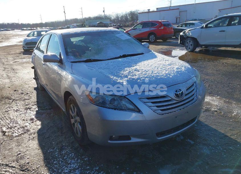 2008 Toyota Camry XLE V6 (VIN 4T1BK46K28U570228) main photo