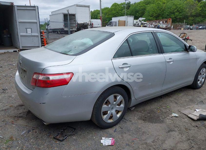 Photo 4 of 2008 Toyota Camry LE V6 (VIN 4T1BK46K28U571878)