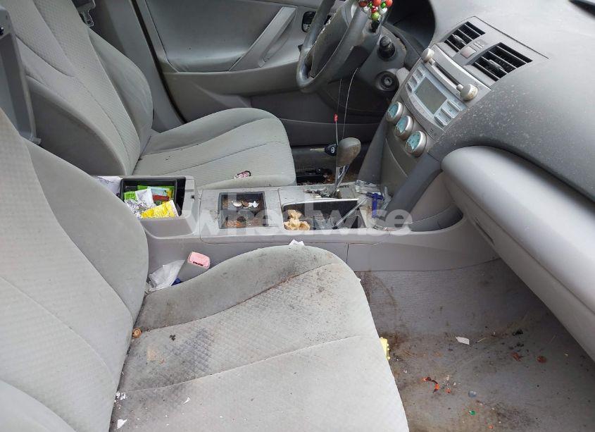 Photo 5 of 2008 Toyota Camry LE V6 (VIN 4T1BK46K28U571878)