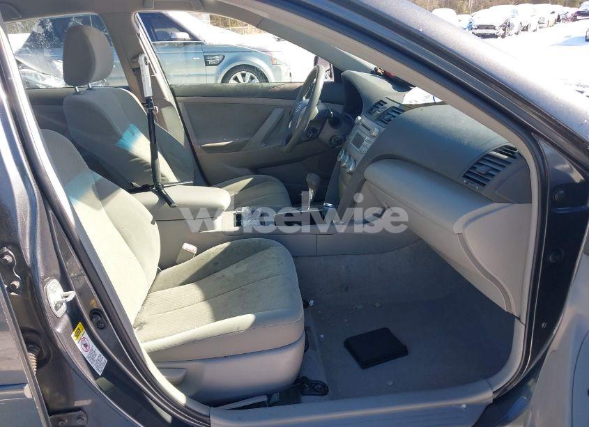 Photo 5 of 2009 Toyota Camry LE V6 (VIN 4T1BK46K29U078610)
