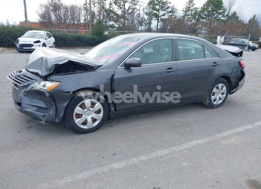 Photo 2 of 2009 Toyota Camry LE V6 (VIN 4T1BK46K29U588245)
