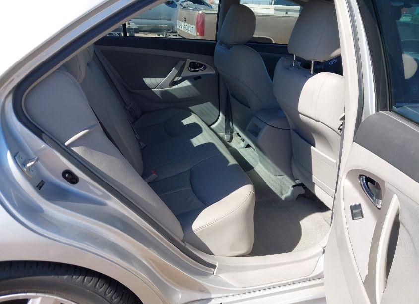 Photo 8 of 2007 Toyota Camry SE V6 (VIN 4T1BK46K37U030921)