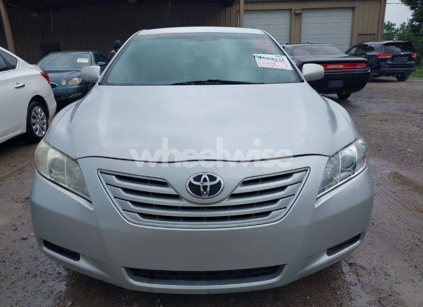 Photo 6 of 2007 Toyota Camry LE V6/SE V6/XLE V6 (VIN 4T1BK46K37U033236)