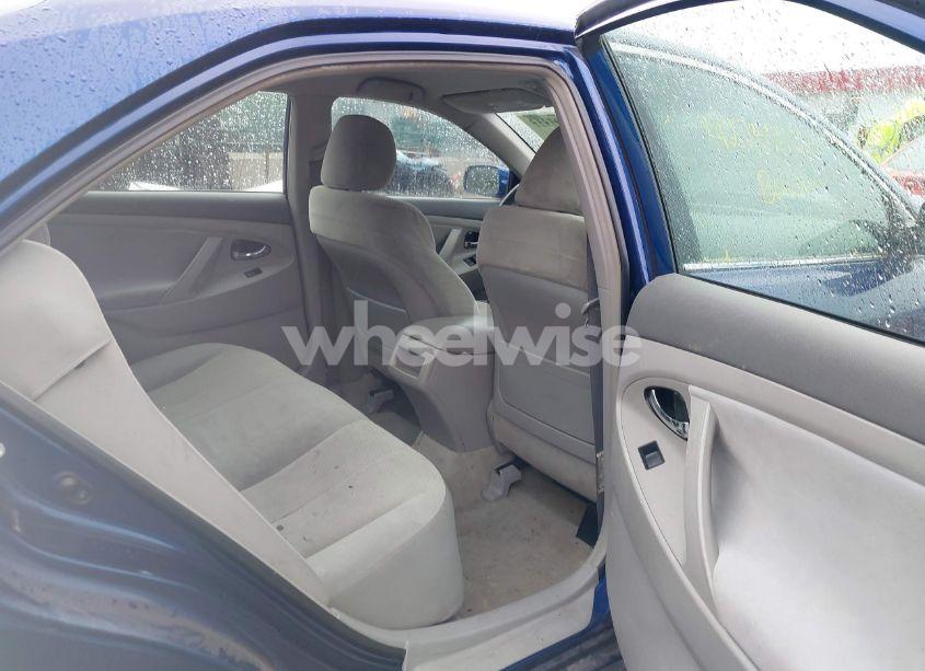 Photo 8 of 2007 Toyota Camry LE V6 (VIN 4T1BK46K37U046553)