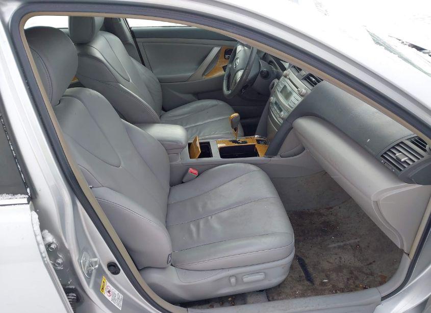 Photo 5 of 2007 Toyota Camry XLE V6 (VIN 4T1BK46K37U512790)