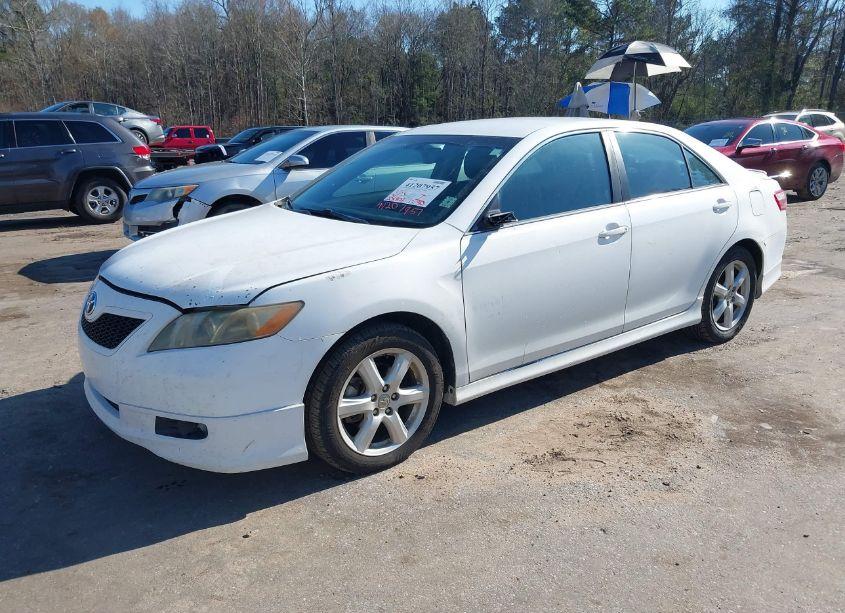 Photo 2 of 2007 Toyota Camry SE V6 (VIN 4T1BK46K37U517102)