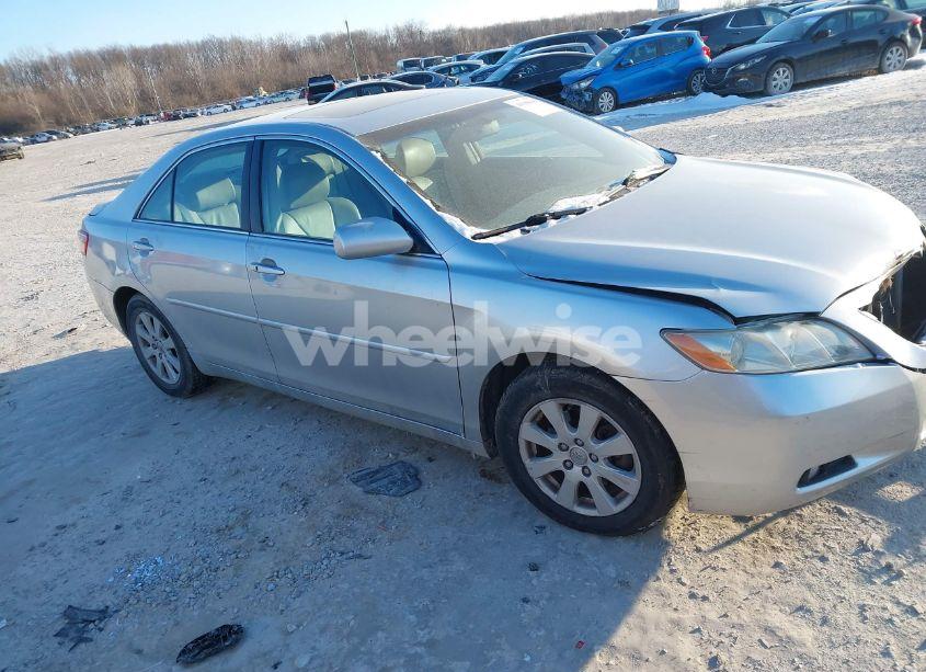 2007 Toyota Camry XLE V6 (VIN 4T1BK46K37U521585) main photo