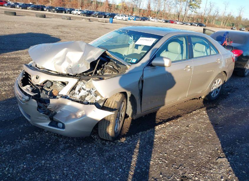 Photo 2 of 2007 Toyota Camry XLE V6 (VIN 4T1BK46K37U522137)