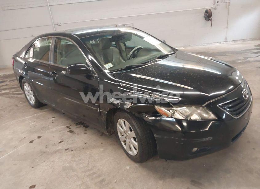2007 Toyota Camry XLE V6 (VIN 4T1BK46K37U541450) main photo