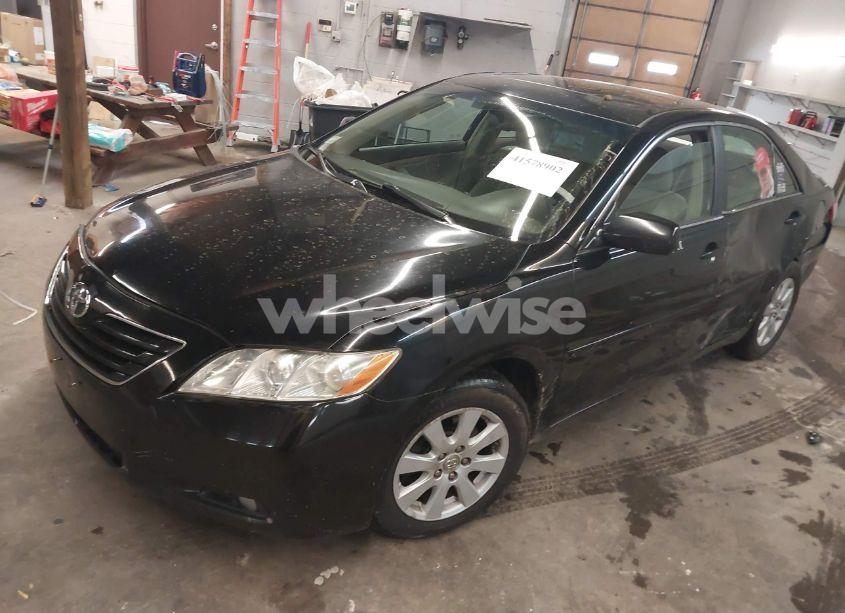 Photo 2 of 2007 Toyota Camry XLE V6 (VIN 4T1BK46K37U541450)