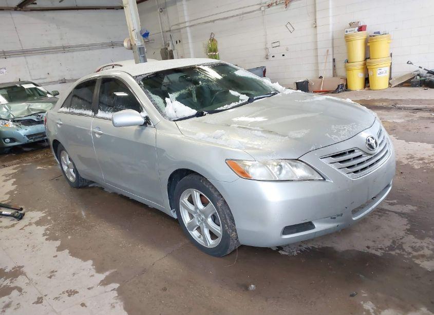 2007 Toyota Camry LE V6 (VIN 4T1BK46K37U548964) main photo