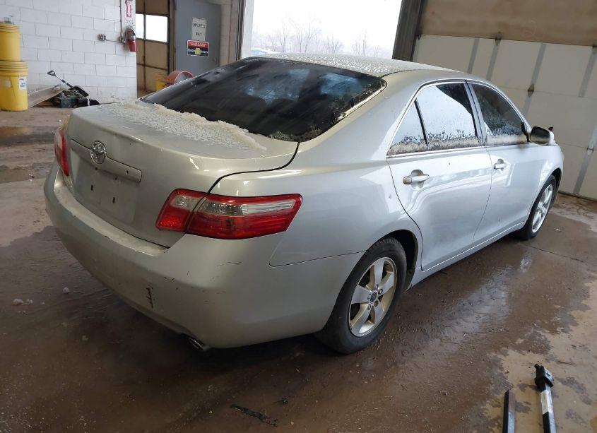 Photo 4 of 2007 Toyota Camry LE V6 (VIN 4T1BK46K37U548964)