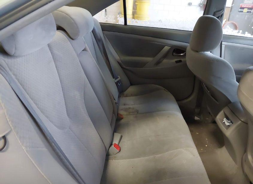 Photo 8 of 2007 Toyota Camry LE V6 (VIN 4T1BK46K37U548964)