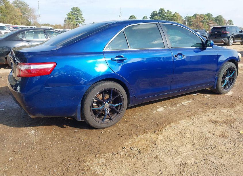 Photo 4 of 2009 Toyota Camry LE V6 (VIN 4T1BK46K39U087008)