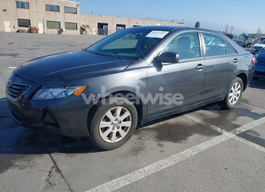 Photo 2 of 2009 Toyota Camry XLE V6 (VIN 4T1BK46K39U089017)