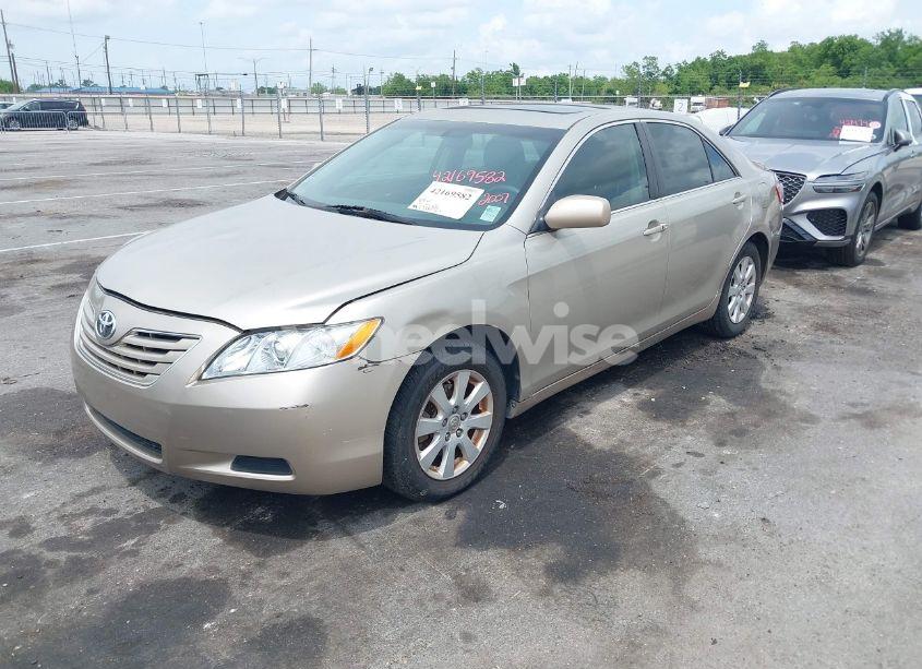 Photo 2 of 2007 Toyota Camry XLE V6 (VIN 4T1BK46K47U013609)