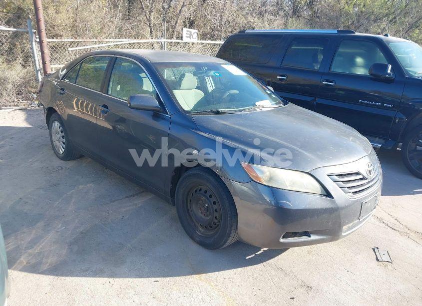 2007 Toyota Camry LE V6 (VIN 4T1BK46K47U028255) main photo