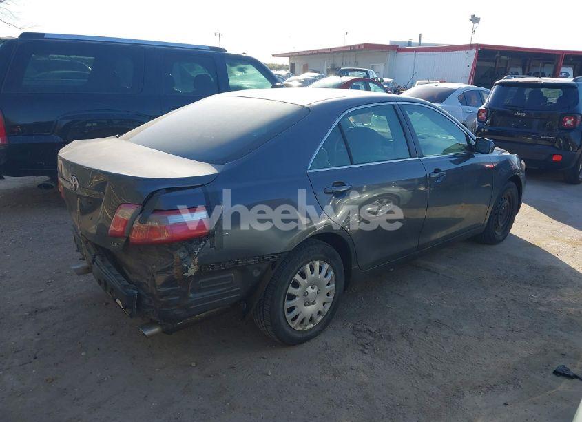 Photo 4 of 2007 Toyota Camry LE V6 (VIN 4T1BK46K47U028255)