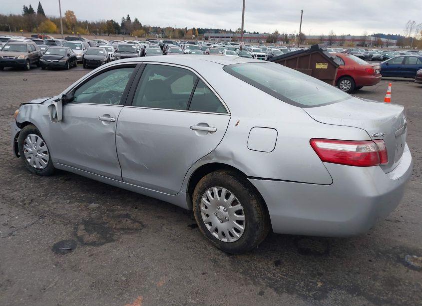 Photo 3 of 2007 Toyota Camry LE V6 (VIN 4T1BK46K47U042138)