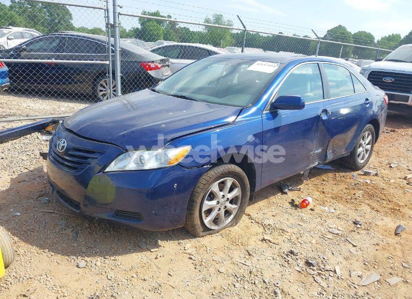 Photo 2 of 2007 Toyota Camry LE V6 (VIN 4T1BK46K47U043337)