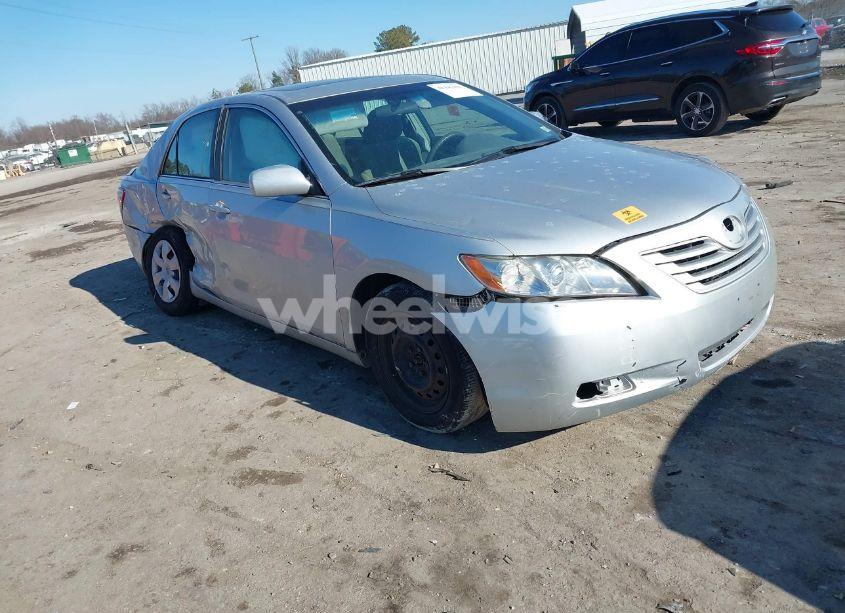 2007 Toyota Camry LE V6 (VIN 4T1BK46K47U524401) main photo