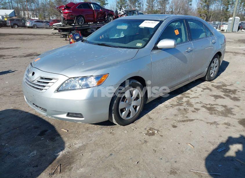 Photo 2 of 2007 Toyota Camry LE V6 (VIN 4T1BK46K47U524401)