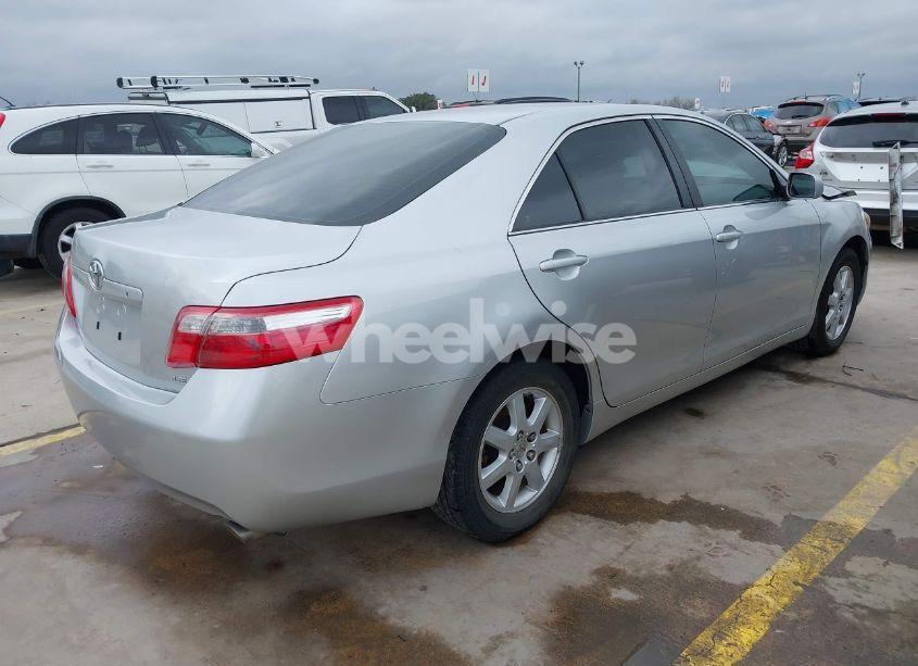 Photo 4 of 2008 Toyota Camry LE V6 (VIN 4T1BK46K48U060978)