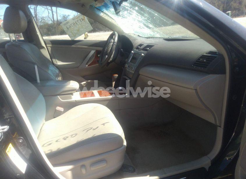 Photo 5 of 2009 Toyota Camry XLE V6 (VIN 4T1BK46K49U079726)