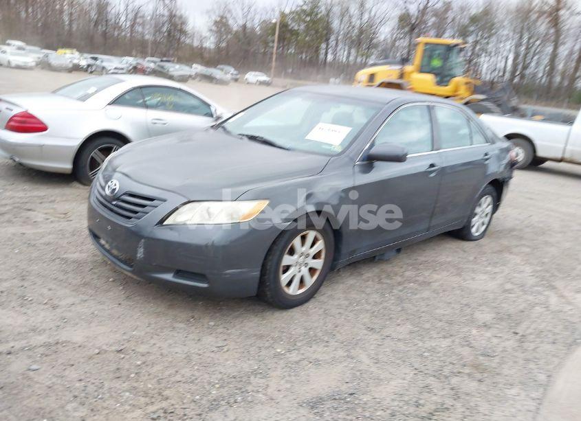 Photo 2 of 2009 Toyota Camry LE V6 (VIN 4T1BK46K49U091942)