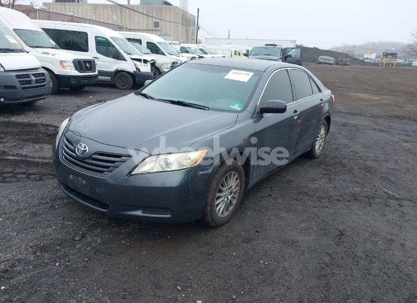 Photo 2 of 2009 Toyota Camry LE V6 (VIN 4T1BK46K49U093612)