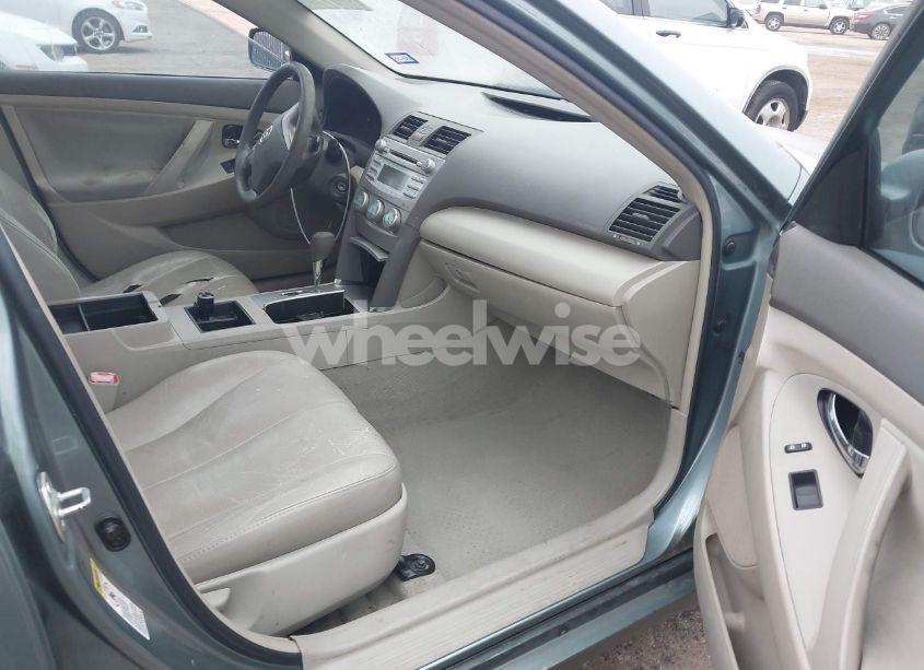 Photo 5 of 2009 Toyota Camry LE V6 (VIN 4T1BK46K49U580437)