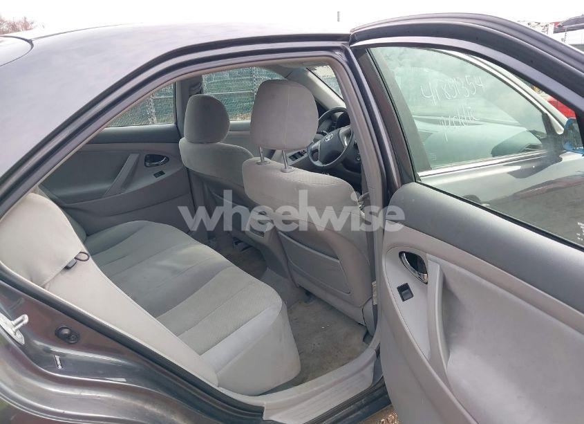 Photo 8 of 2009 Toyota Camry LE V6 (VIN 4T1BK46K49U587761)