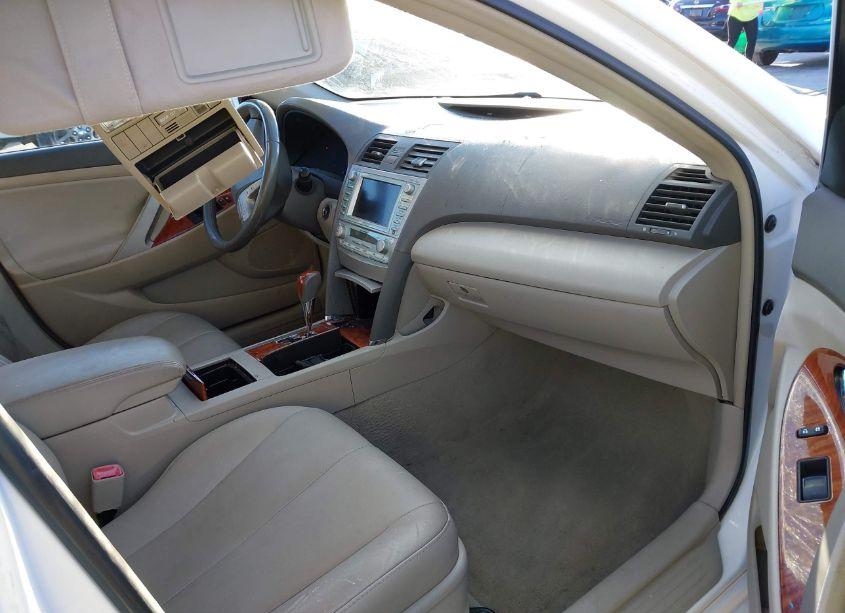 Photo 5 of 2009 Toyota Camry XLE V6 (VIN 4T1BK46K49U590949)