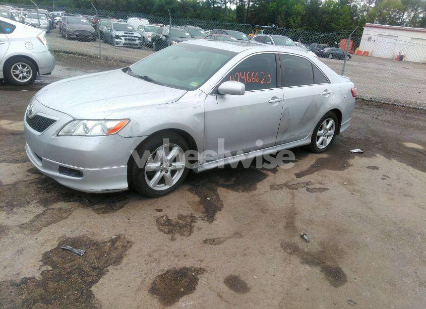 Photo 2 of 2007 Toyota Camry SE V6 (VIN 4T1BK46K57U004496)
