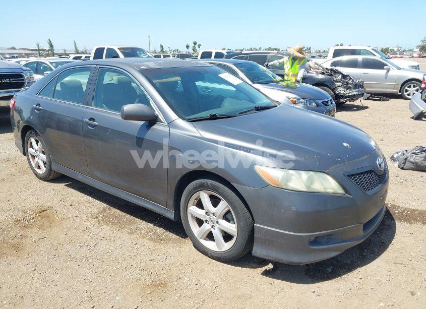 2007 Toyota Camry SE V6 (VIN 4T1BK46K57U005535) main photo