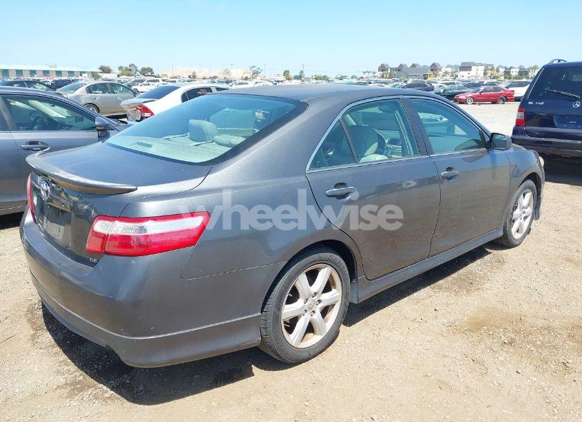 Photo 4 of 2007 Toyota Camry SE V6 (VIN 4T1BK46K57U005535)
