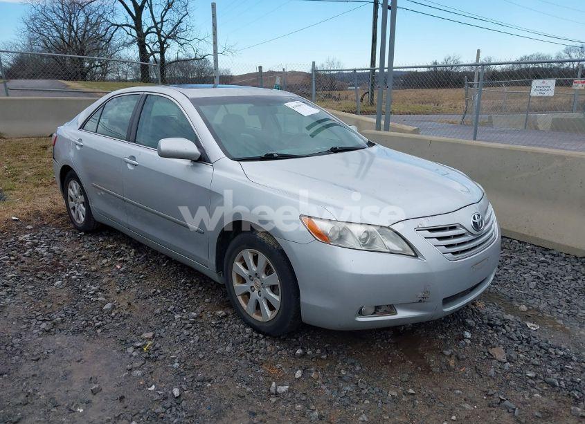 2007 Toyota Camry XLE V6 (VIN 4T1BK46K57U011044) main photo