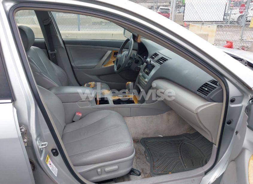 Photo 5 of 2007 Toyota Camry XLE V6 (VIN 4T1BK46K57U011044)