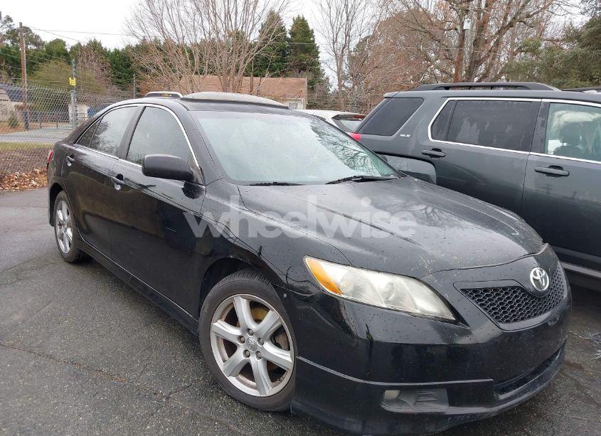 2007 Toyota Camry SE V6 (VIN 4T1BK46K57U022500) main photo