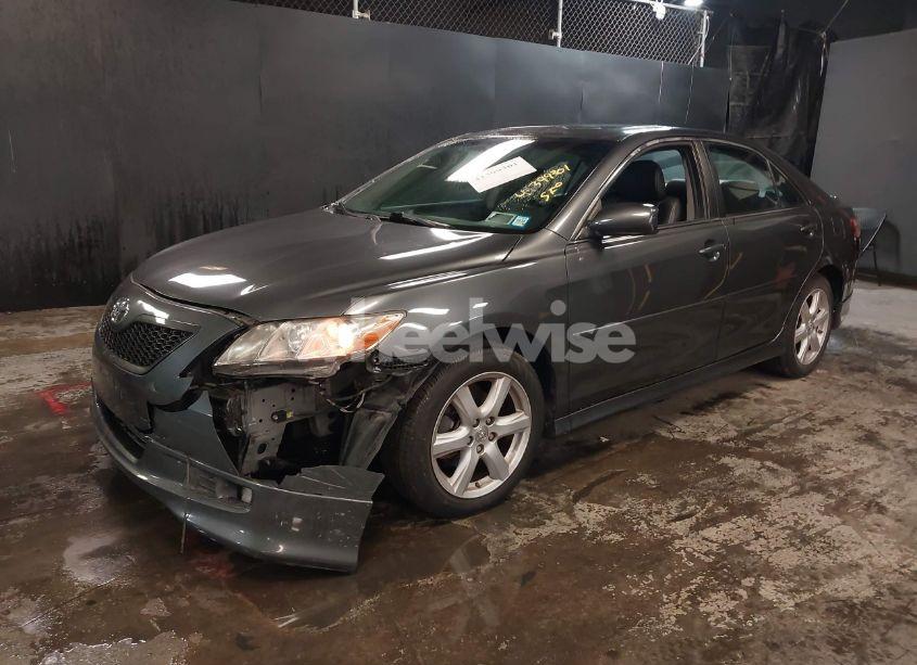 Photo 2 of 2007 Toyota Camry SE V6 (VIN 4T1BK46K57U030032)