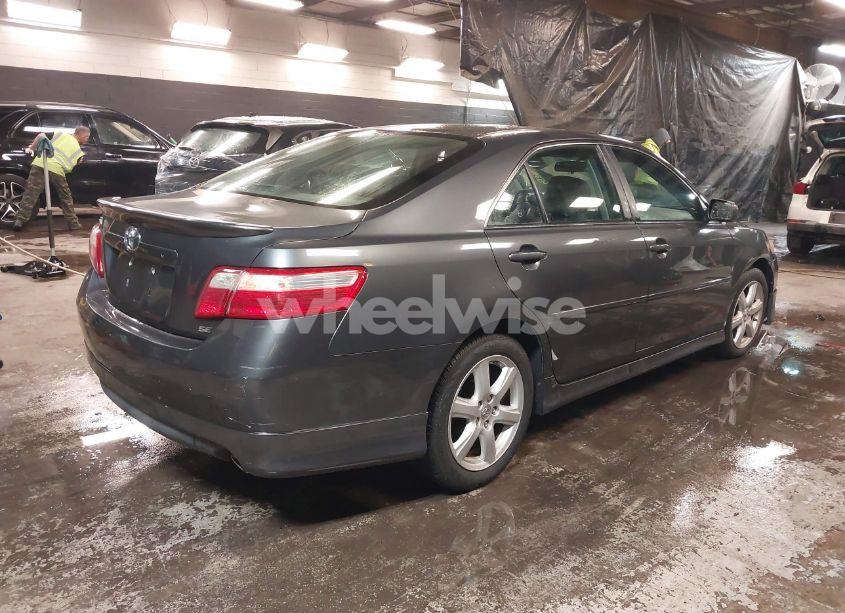 Photo 4 of 2007 Toyota Camry SE V6 (VIN 4T1BK46K57U030032)