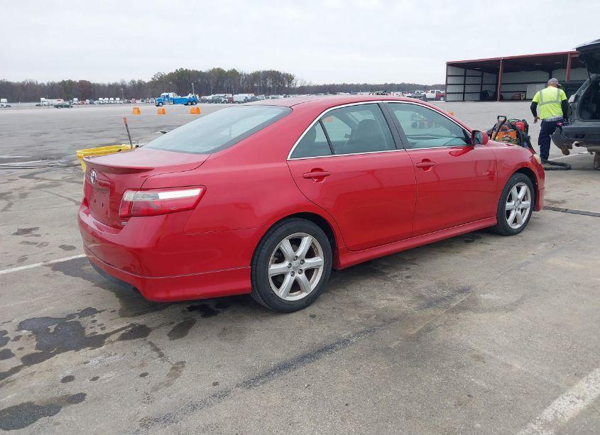 Photo 4 of 2007 Toyota Camry SE V6 (VIN 4T1BK46K57U043007)