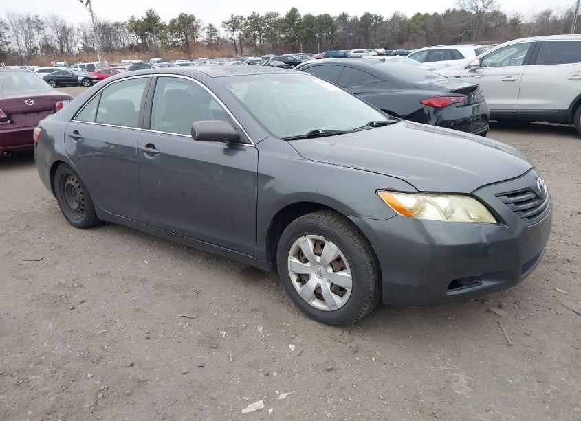 2007 Toyota Camry LE V6 (VIN 4T1BK46K57U048577) main photo