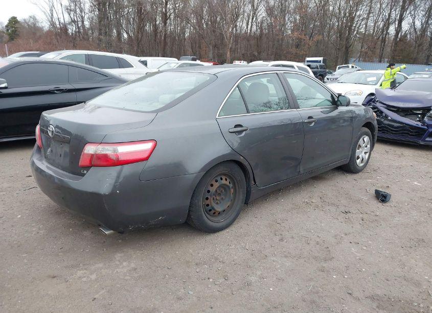 Photo 4 of 2007 Toyota Camry LE V6 (VIN 4T1BK46K57U048577)