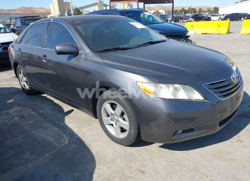 2007 Toyota Camry XLE V6 (VIN 4T1BK46K57U050393) main photo