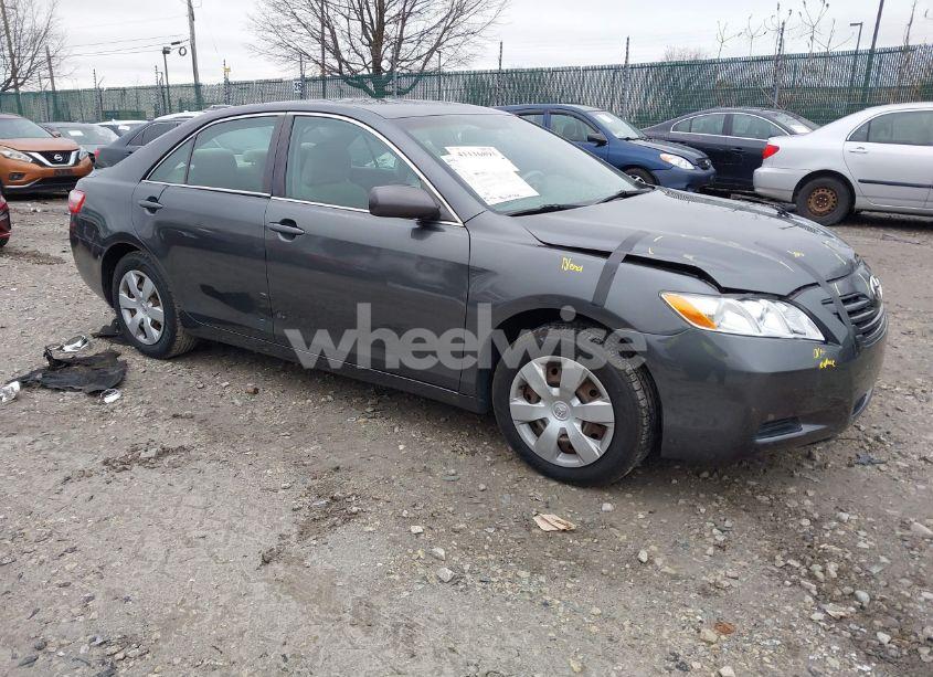 2007 Toyota Camry LE V6 (VIN 4T1BK46K57U051351) main photo