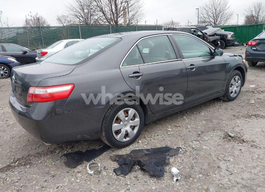 Photo 4 of 2007 Toyota Camry LE V6 (VIN 4T1BK46K57U051351)