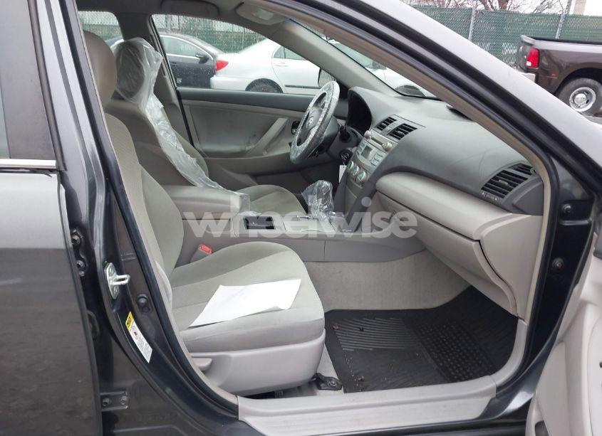 Photo 5 of 2007 Toyota Camry LE V6 (VIN 4T1BK46K57U051351)